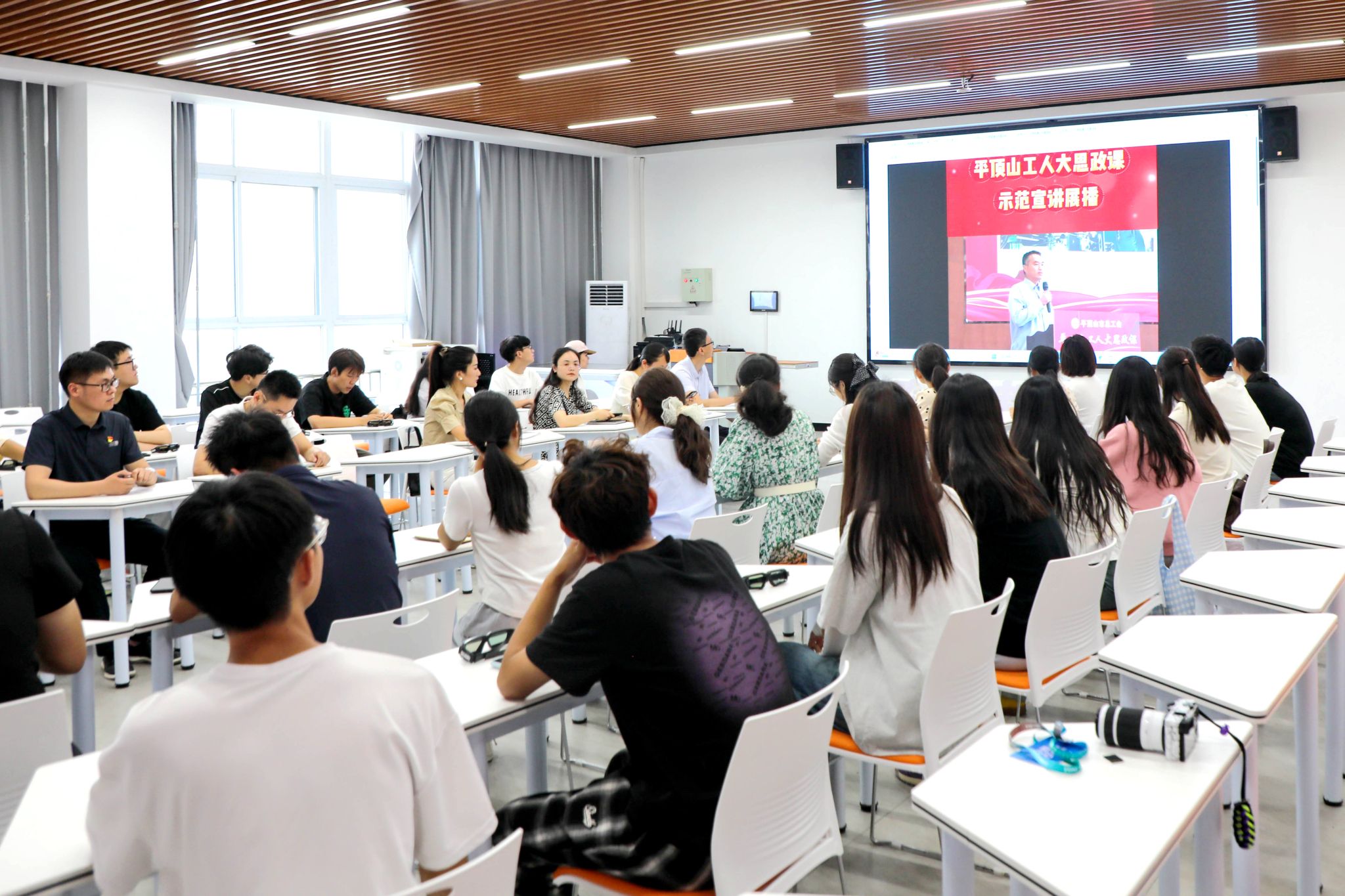 william威廉亚洲官方"